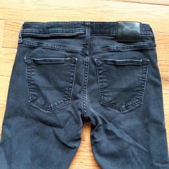 Hollister Jeans - Picture 3 of 6